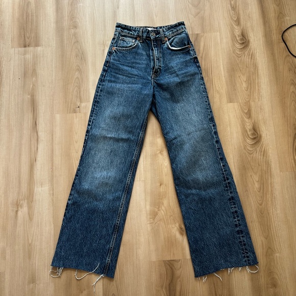 ZARA High Rise Wide Leg Jeans - Dark Wash - Picture 2 of 2